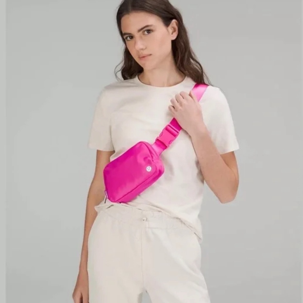 LULULEMON Sonic Pink Belt Bag | 1